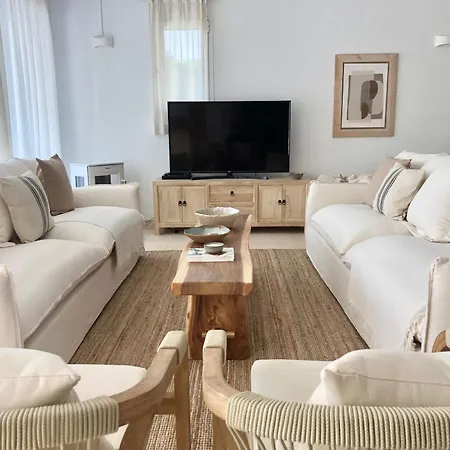 Villa Ventada Luxury Boutique Private Pool Views Puerto Addaia, Menorca *