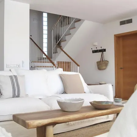 فيلة Ventada Luxury Boutique Private Pool Views Puerto Addaia, Menorca بورت دادايا