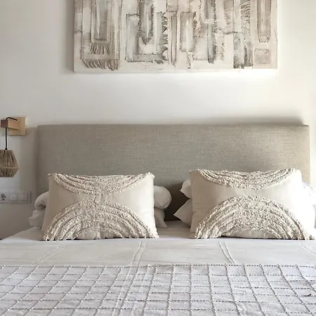 فيلة Ventada Luxury Boutique Private Pool Views Puerto Addaia, Menorca